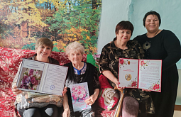 Жительница Кяхтинского района Бурятии отметила 90-летний юбилей