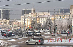 В Улан-Удэ временами небольшой снег