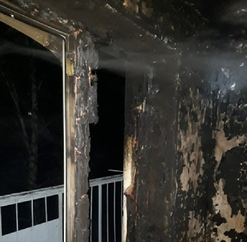 13 человек спасены на пожаре в Иркутской области 