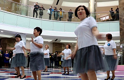 � ����-��� �������-�������� ��� ������� � �������� ������