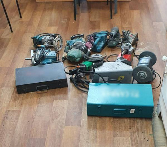 � ����-��� ������ ������ ������� ������ � ����� �� �������� 