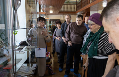 В музей Забайкалья передали старинные фотографии и автограф художника 