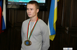 ������� ������ �� ������� ���� 10-������� ��������� ������