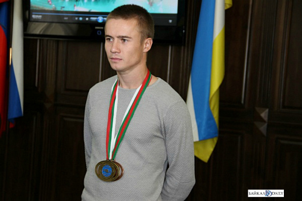 ������� ������ �� ������� ���� 10-������� ��������� ������