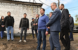 � ����-��� �� ����� ������� ������������� ����� ��������� � ������������