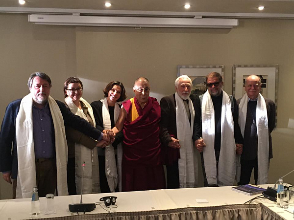 �����-���� ��������� ����� ������� � �������� ��������� (����, �����)