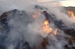 Баловство детей привело к пожару 6 тонн сена в Забайкалье