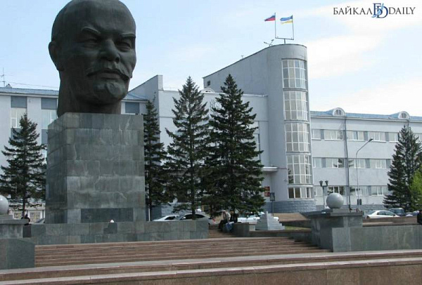 Экс-министр образования Бурятии получил при увольнении 1,1 млн рублей 