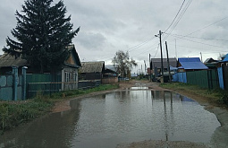 В Бурятии жители села потребовали разровнять безобразие