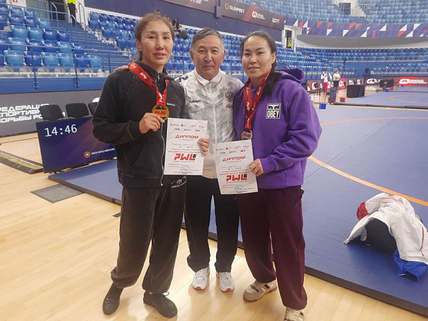 ������ ������� �������� 4 ������ ���� ����������