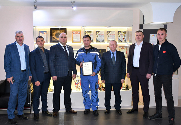 � ������ ������� �������� ���� ������ �������