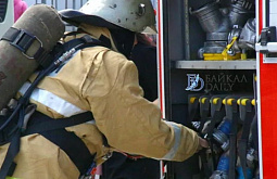 В Бурятии поджигатели спалили автомобиль и сеновал 