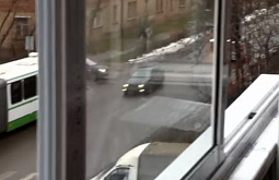 ����-������ ����� ��������� ������� � �������� ������� � �����