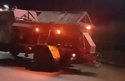 В Улан-Удэ всю ночь подсыпали дороги