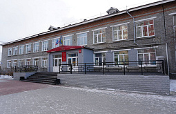 В здании престижной гимназии в Улан-Удэ обнаружили трещину 