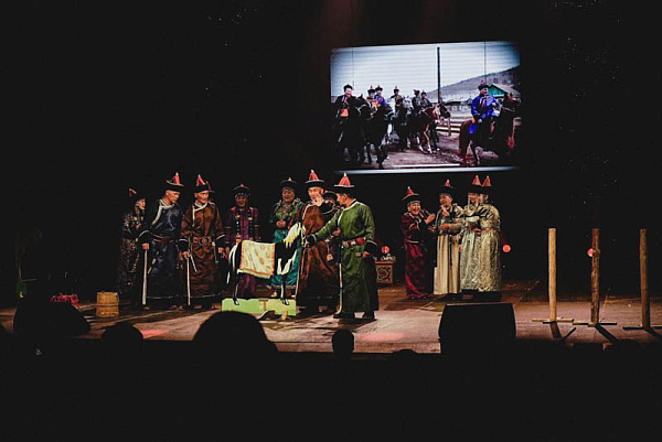 В Бурятии наградили победителей конкурсов «Навстречу «Алтаргане»