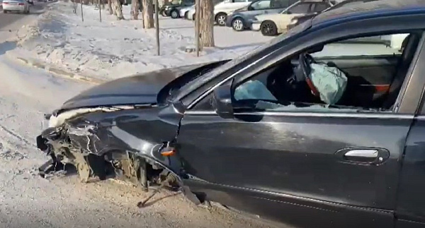 В Улан-Удэ после ДТП в больницу увезли двух детей В Улан-Удэ после ДТП в больницу увезли двух детей