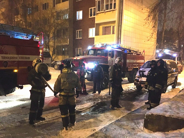 В Иркутске пожарные спасли лежачую пенсионерку