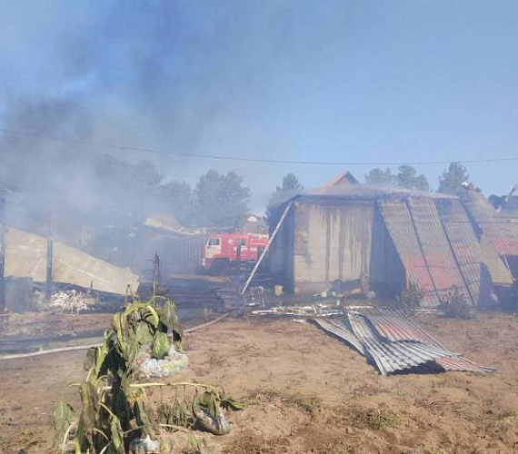 Крупный пожар в пригороде Улан-Удэ нанёс ущерб на 1,3 млн рублей 