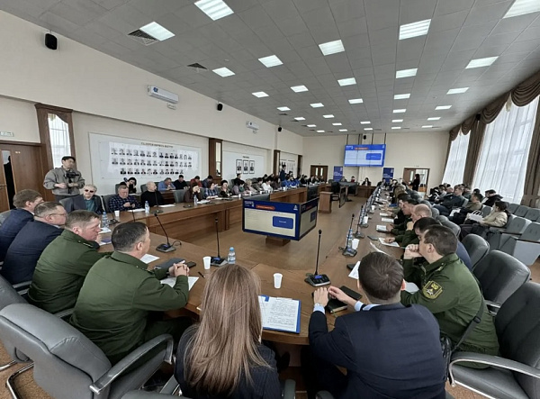 � ������� ������� ����� ������ �������� � �������� 