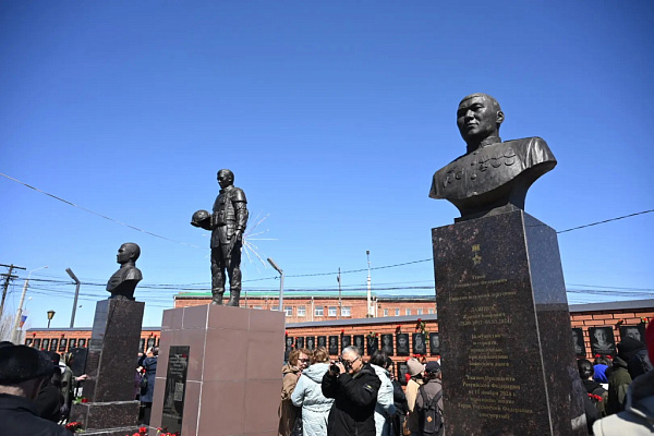 � ������ ������� ���������� ����� �������� � ������ ������