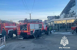 Пожар в торговом центре потушили в Иркутской области 