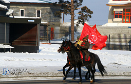 � ����-��� ������ ������ � ����� 100-����� ���� (������������)