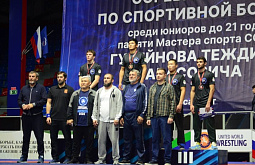 Борец из Бурятии стал призёром в Дагестане