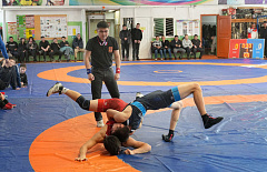 В Бурятии определили лучших юных борцов