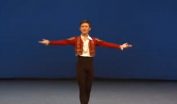 Артист балета из Бурятии стал лауреатом престижного конкурса. Видео 