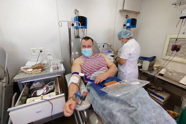 В Бурятии росгвардейцы сдали кровь 