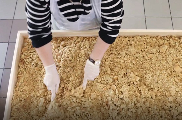 � ����-��� ��� ������-��������� ����������� 37-������������� ���� 