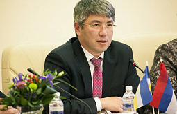 ����� ������� ����� 2 ����� � �������� ������������ ���