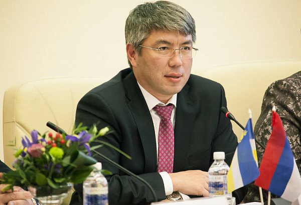 ����� ������� ����� 2 ����� � �������� ������������ ���