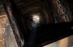 В Бурятии пожарные вытащили пса из колодца 