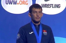 Бурятский борец под флагом Киргизии стал призёром чемпионата мира