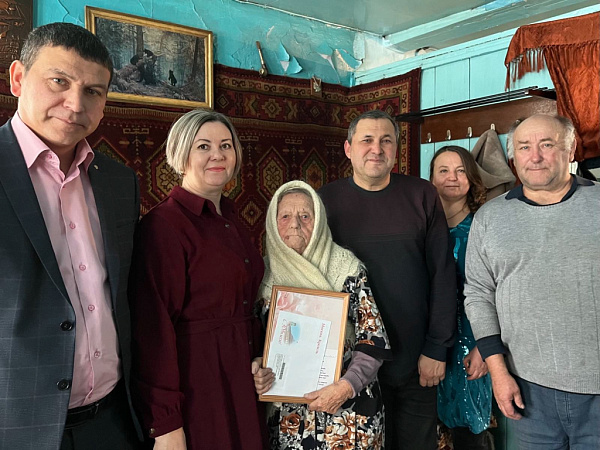 � ������� �������� ����� ���������� � 90-������