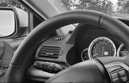 В Бурятии задержали пьяную женщину на чужой иномарке