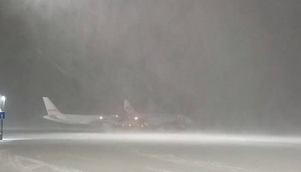 Улан-удэнский аэропорт стал запасным для рейса в Читу | Байкал Daily ...